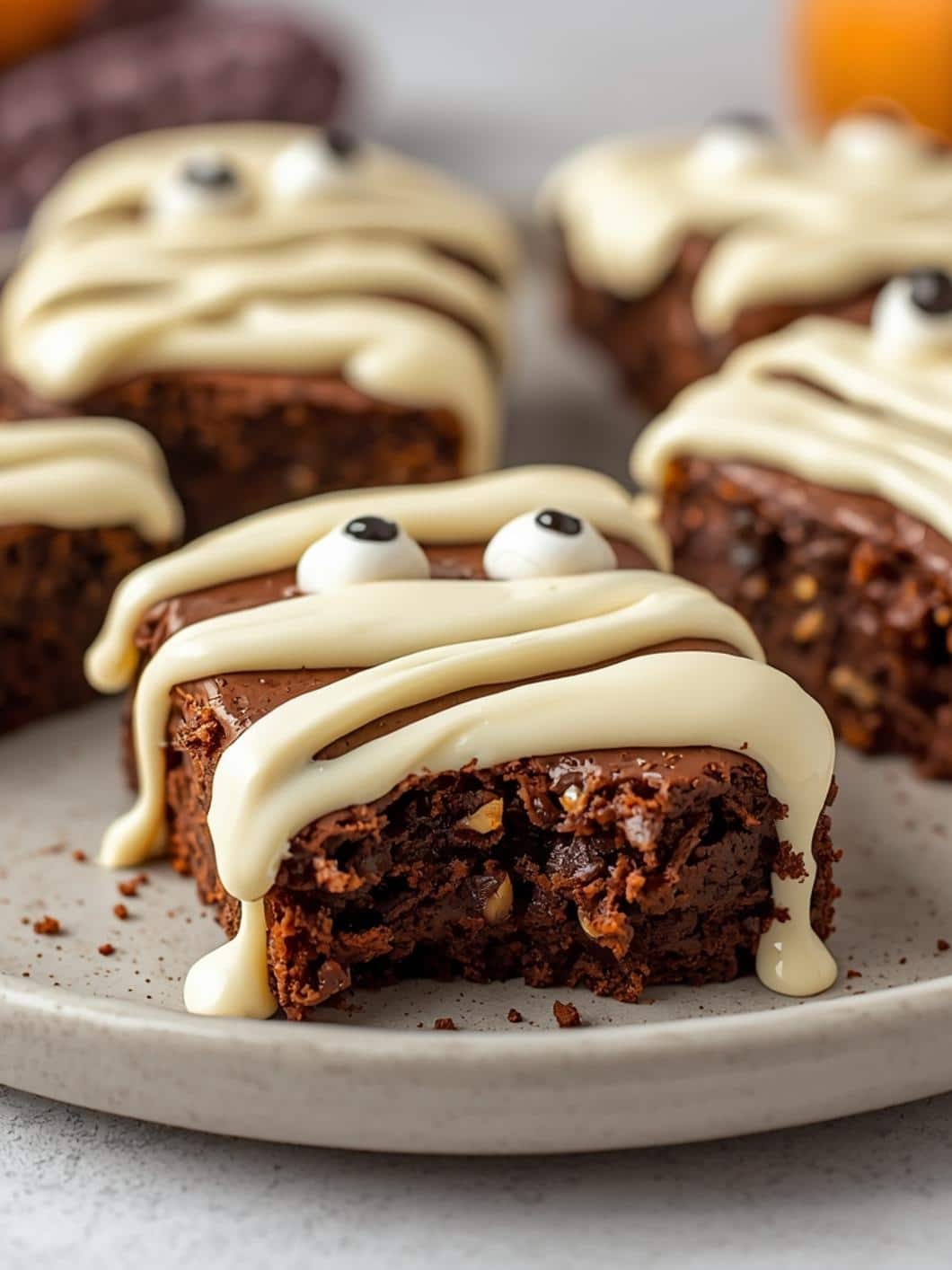 Last-Minute Halloween Mummy Brownies: Easy & Cute Dessert Idea