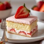 Fresh Strawberry Yogurt Cake: A Sweet Treat for Spring 12 =